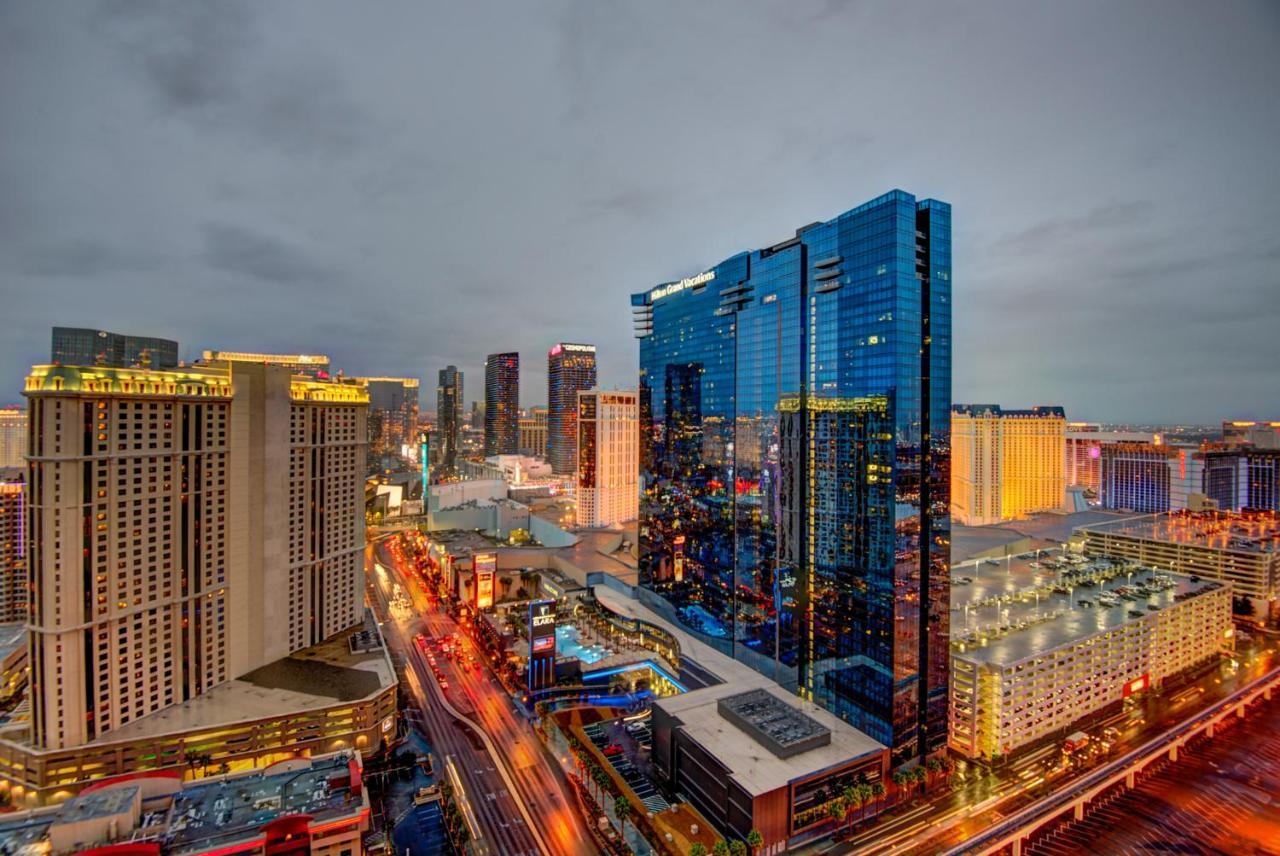 Penthouse Suite With Strip View At The Signature At Mgm Grand Лас-Вегас Экстерьер фото